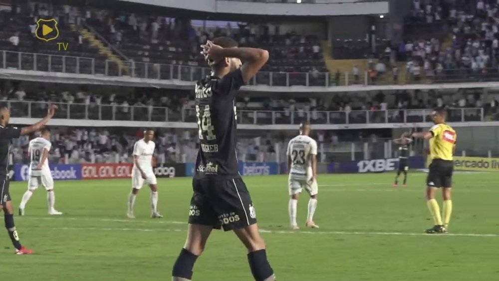 Gol da vitória do Santos sobre o Grêmio na Vila Belmiro. DUGOUT