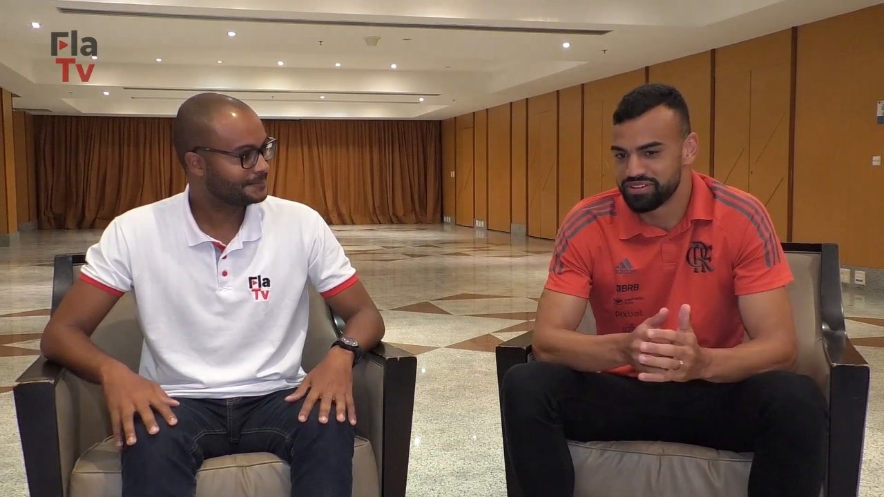 Fabrício Bruno fala em buscar títulos e exalta elenco do Fla: “Já sofri muito jogando contra”