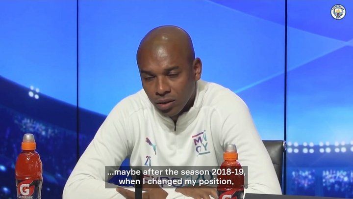 VIDEO: Fernandinho announces he will leave Man City at the end of the season