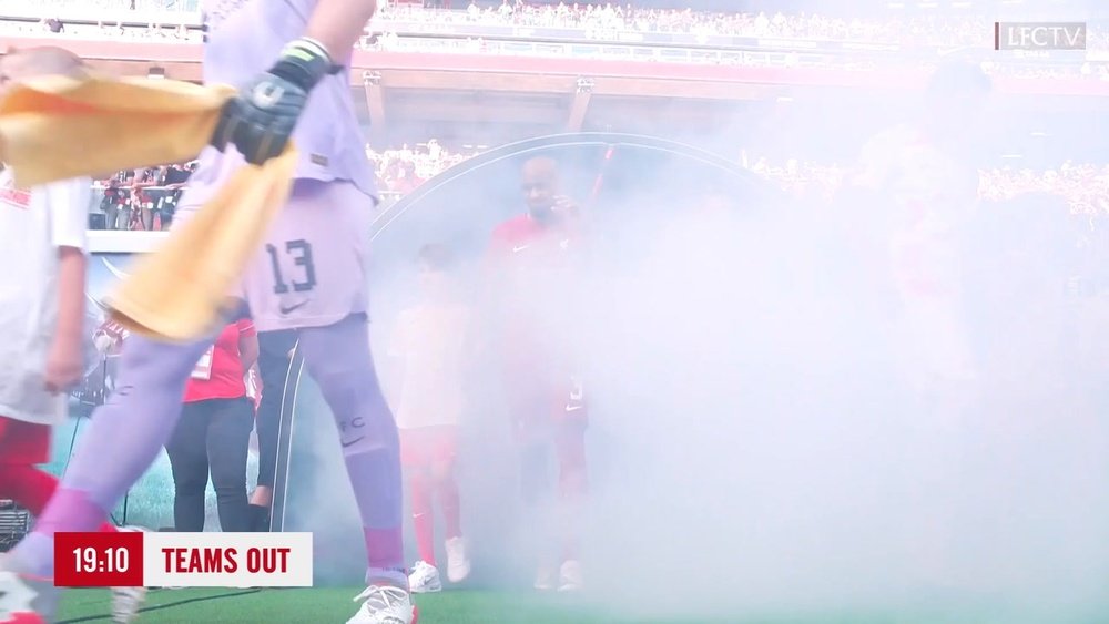 RB Leipzig 0-5 Liverpool. DUGOUT