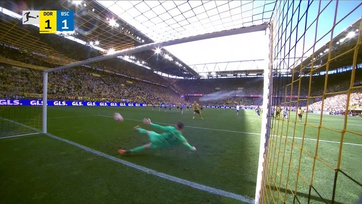Así fue el gol con el que Haaland se despidió de Dortmund. DUGOUT