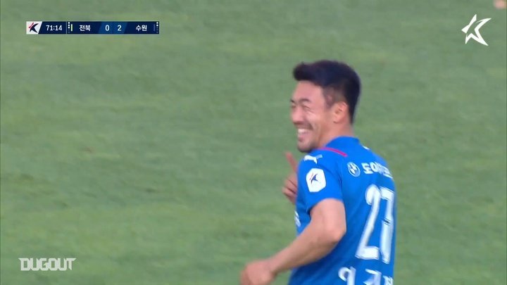 VIDEO: Lee Ki-je's screamer as Suwon beat Jeonbuk