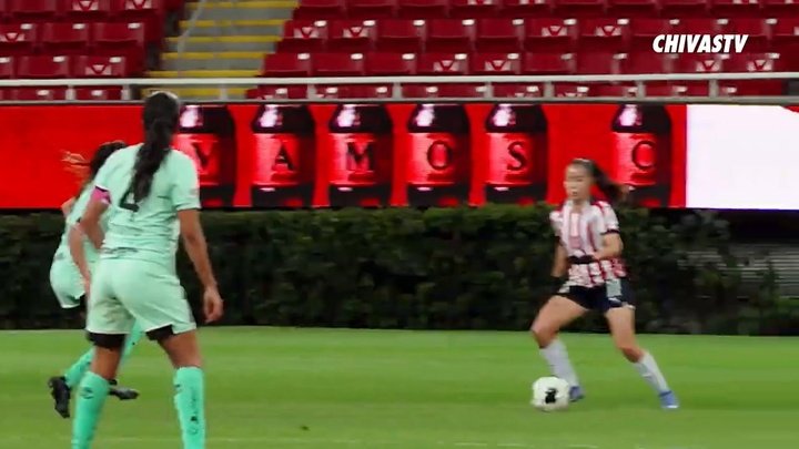 VÍDEO: Anette Vázquez llegó a los 100 partidos con Chivas Femenil