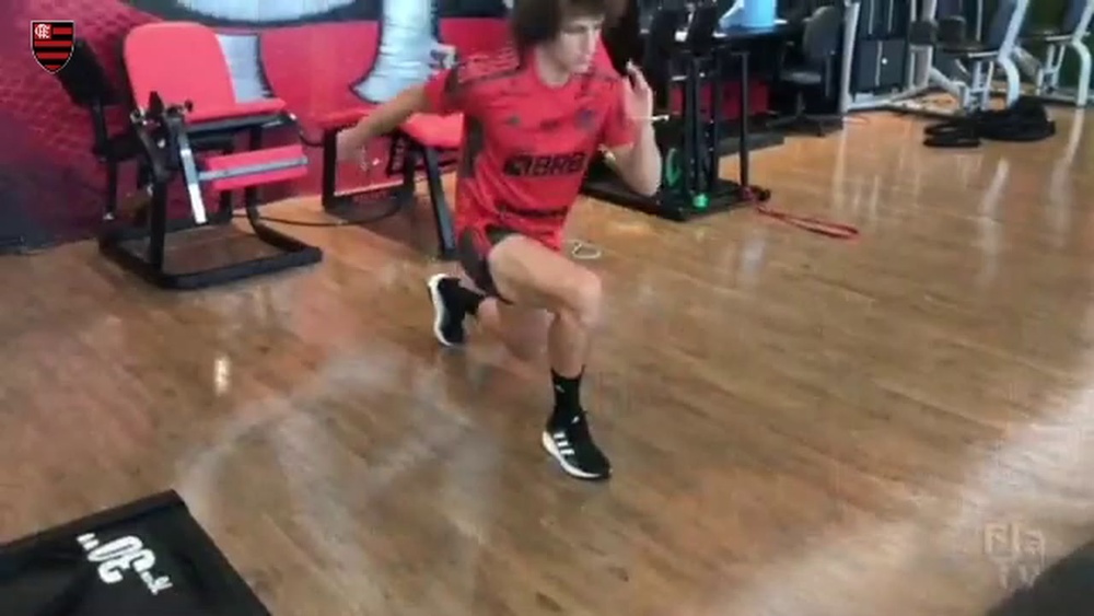 David Luiz segue em forte preparação para retorno ao Flamengo. DUGOUT