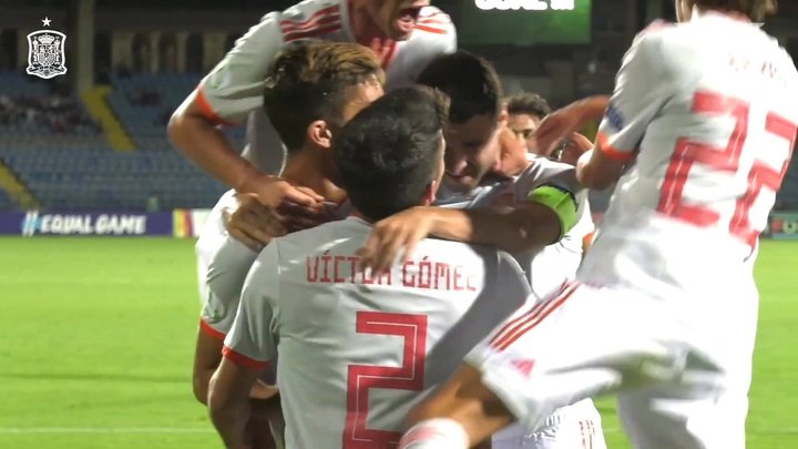 VIDEO: Ferrán Torres’ brace gives Spain U19 Euro championship