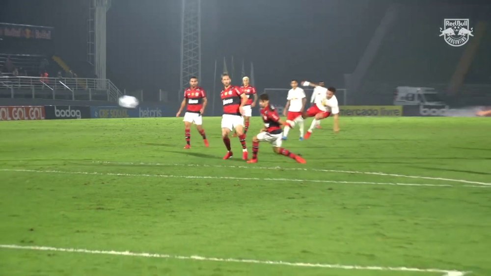 Artur scored a great goal for Bragantino in the 1-1 draw with Flamengo. DUGOUT