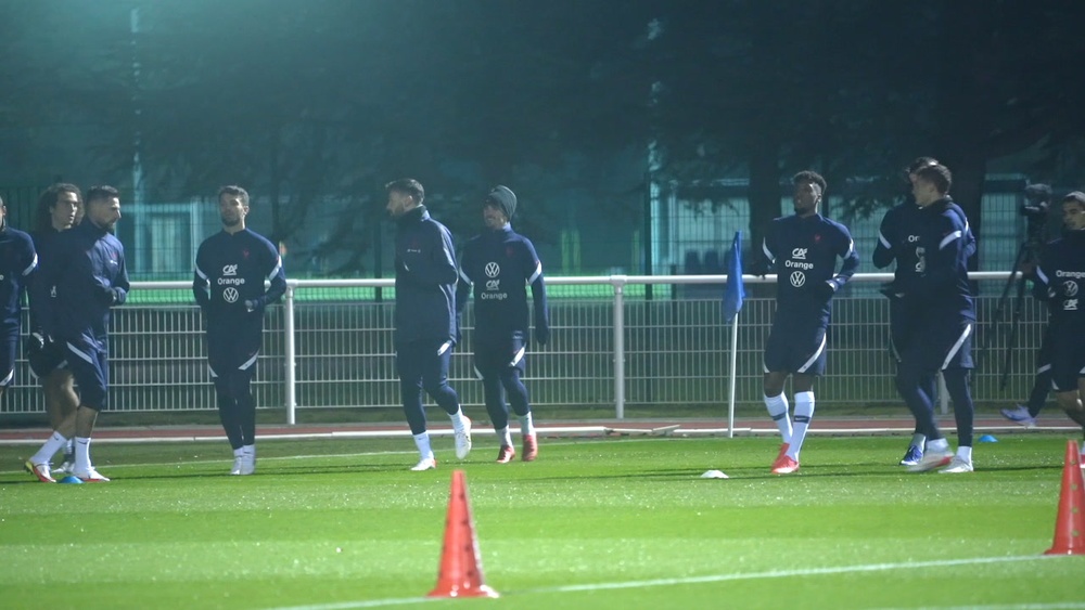 La nazionale francese si prepara per Kazakistan e Finlandia. Dugout