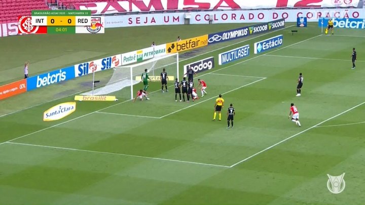 VIDEO: Internacional go five clear after beating Bragantino
