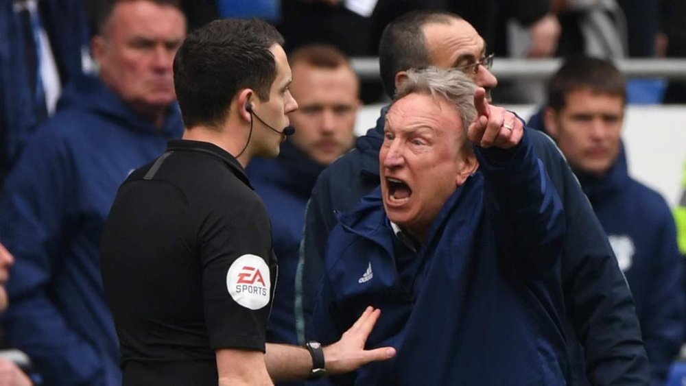 L'allenatore del Cardiff furioso dopo il ko. Goal