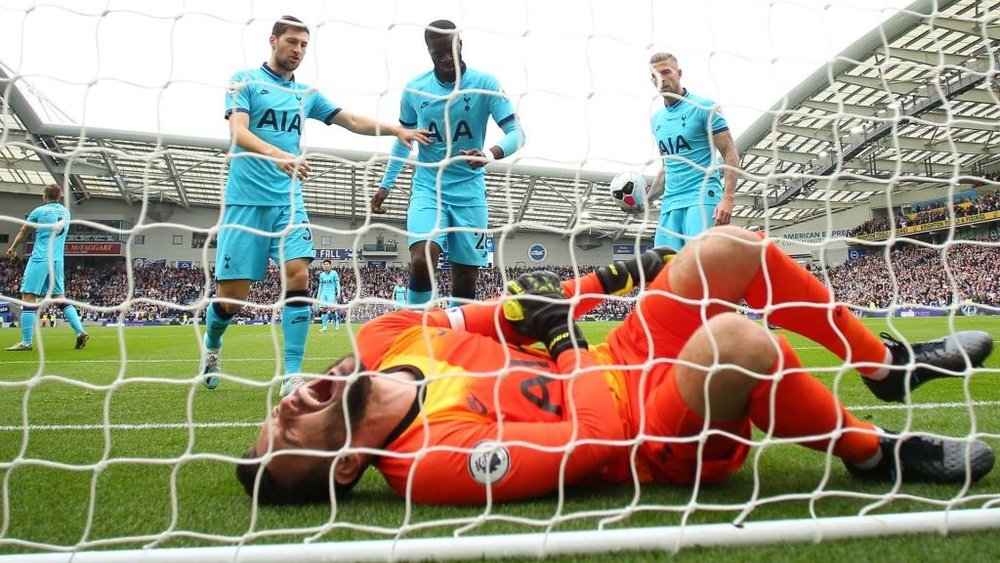 Tottenham, infortunio shock per Lloris: out fino a gennaio