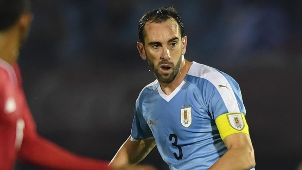 O capitão da seleção uruguaia não fez festa após a vitória sobre o Chile, no Maracanã.