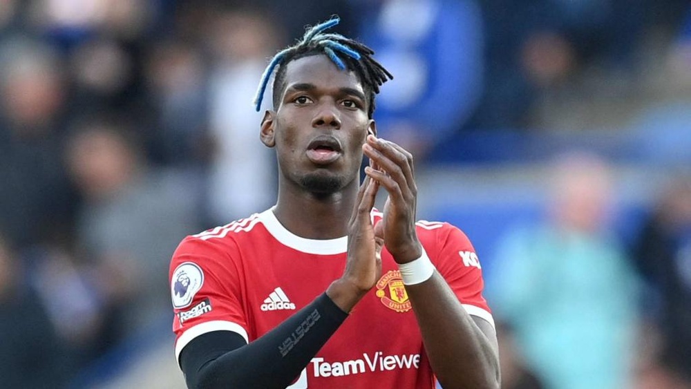 Mino Raiola a une liste de clubs pour Pogba. GOAL