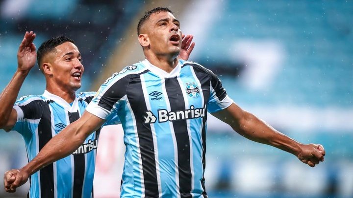 Vasco e Sport sonham com Diego Souza para 2022