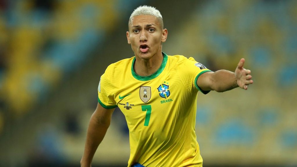 De Otamendi a Richarlison, Brasil e Argentina também rende provocações nas redes sociais