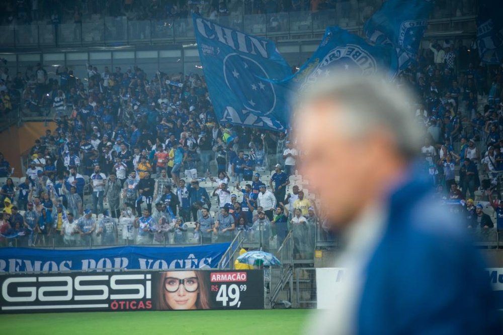 Cruzeiro troca treinador faltando três rodadas e segue cartilha da Série B. Goal