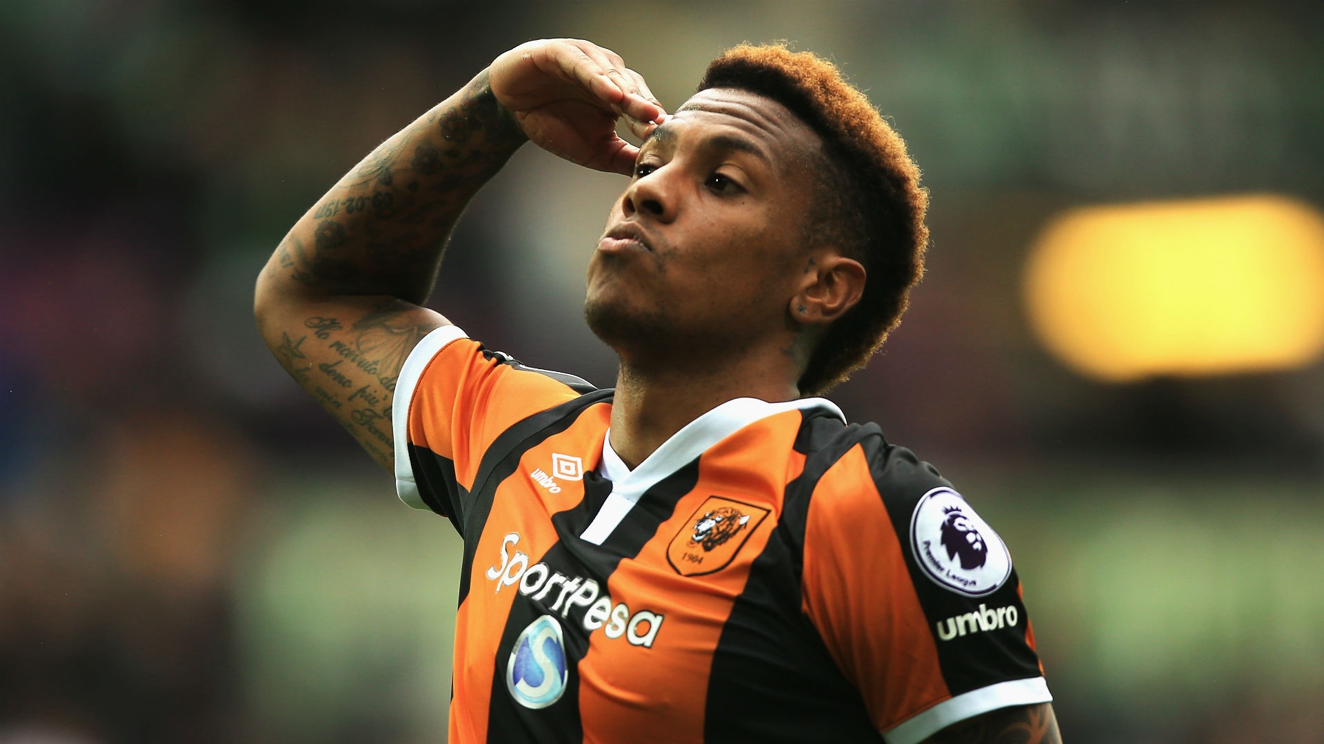 Hull's Silva cools Hernandez CSL rumours