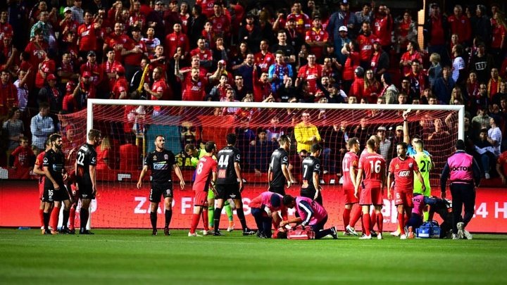 Adelaide United thwarted by penalty controversy