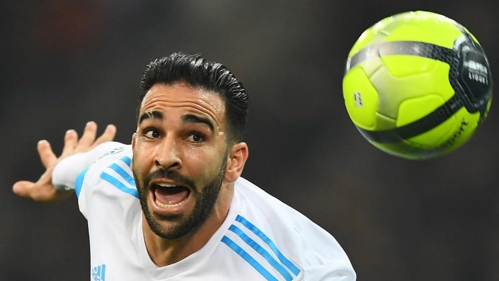 Adil Rami accuse un dirigeant de l'OM de nuire à sa carrière. Goal