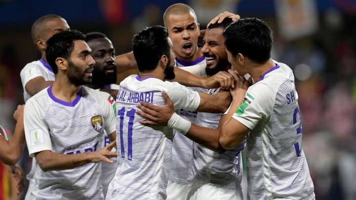 Brasileiro conduz equipe saudita para semifinal do Mundial de Clubes