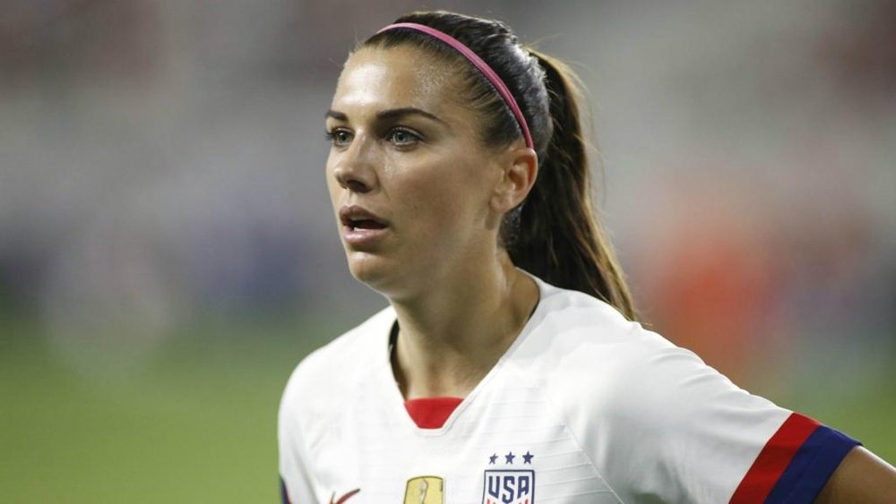 Alex Morgan will miss the rest of the year through a knee injury. GOAL