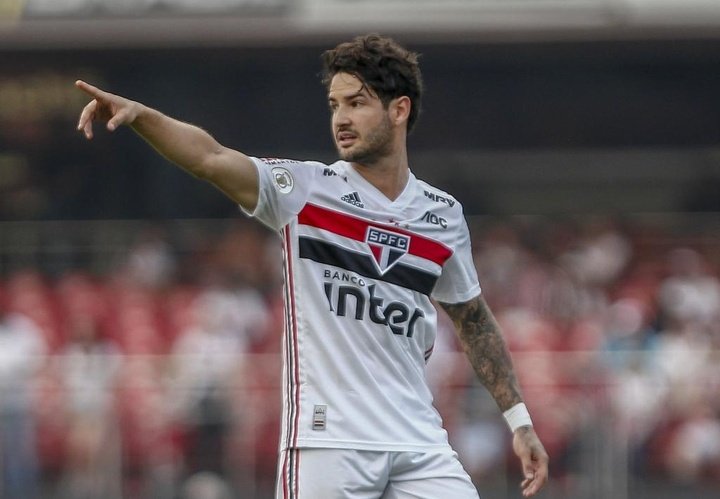 Pato encara seca de gols no São Paulo