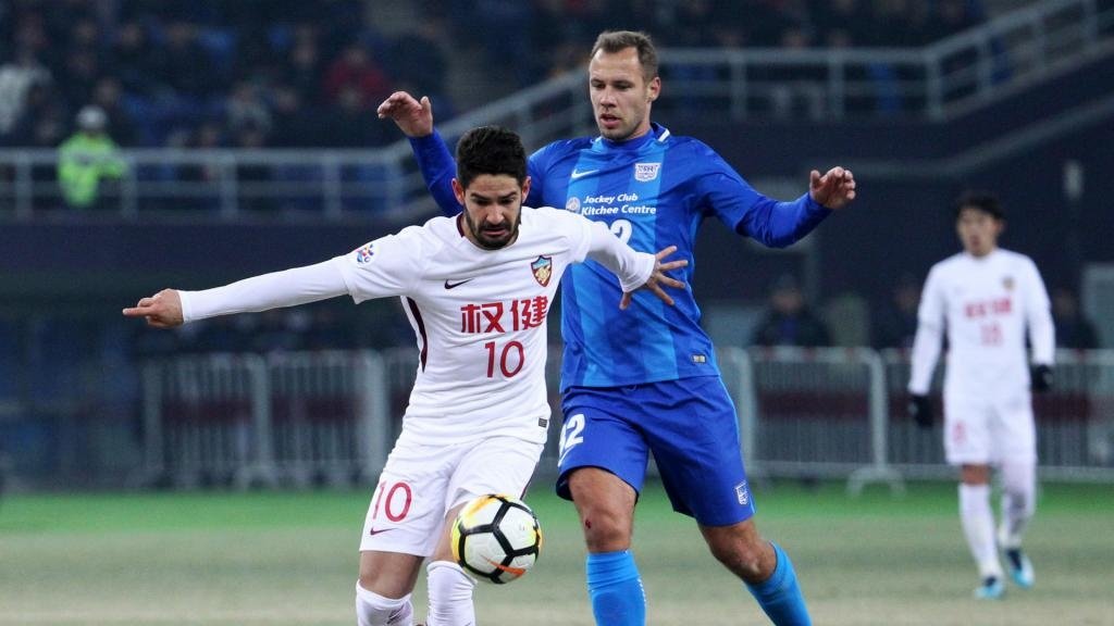 Após confusão, Pato é suspenso de treinamento e multado na China