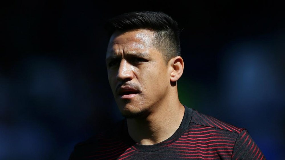 Exiled Sanchez rues limited chances to shine at Manchester United