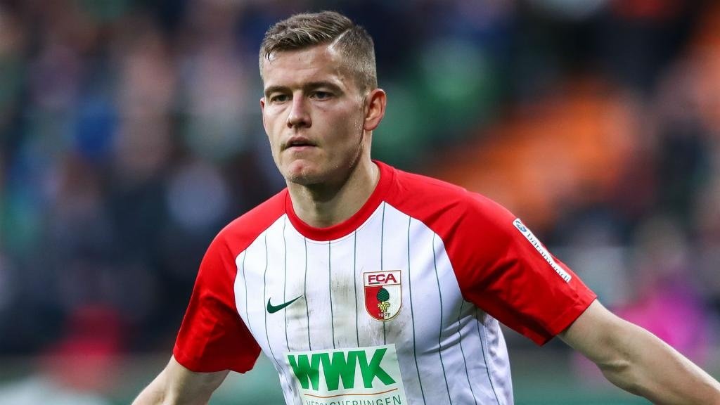 Finnbogason wants to rival Lewy