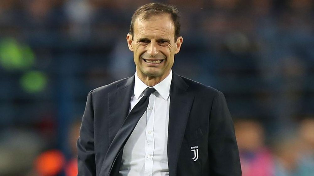 It's 12 our of 13 for Juventus. GOAL