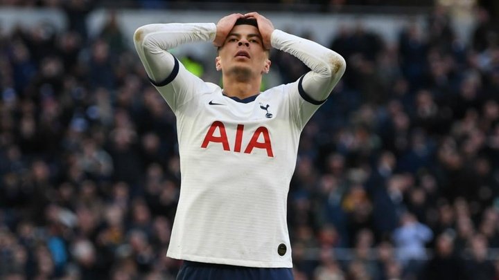 Mourinho refuses to blame makeshift striker Alli and insists Parrott still not ready