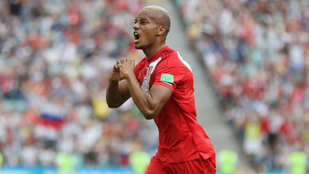 Após 36 anos, Peru balança as redes na Copa do Mundo