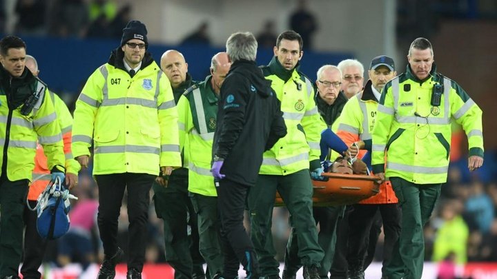 Everton confirm Andre Gomes suffered ankle fracture dislocation