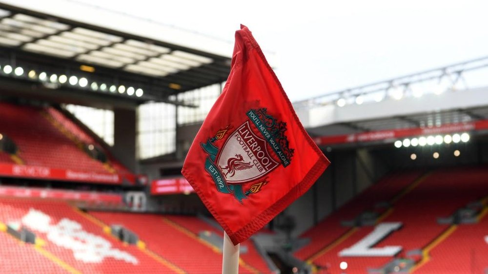 Agent of ex-Liverpool forward Duncan banned and fined £10,000 for social media posts. GOAL