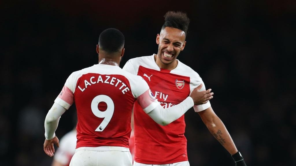 Lacazette underlines importance of home leg