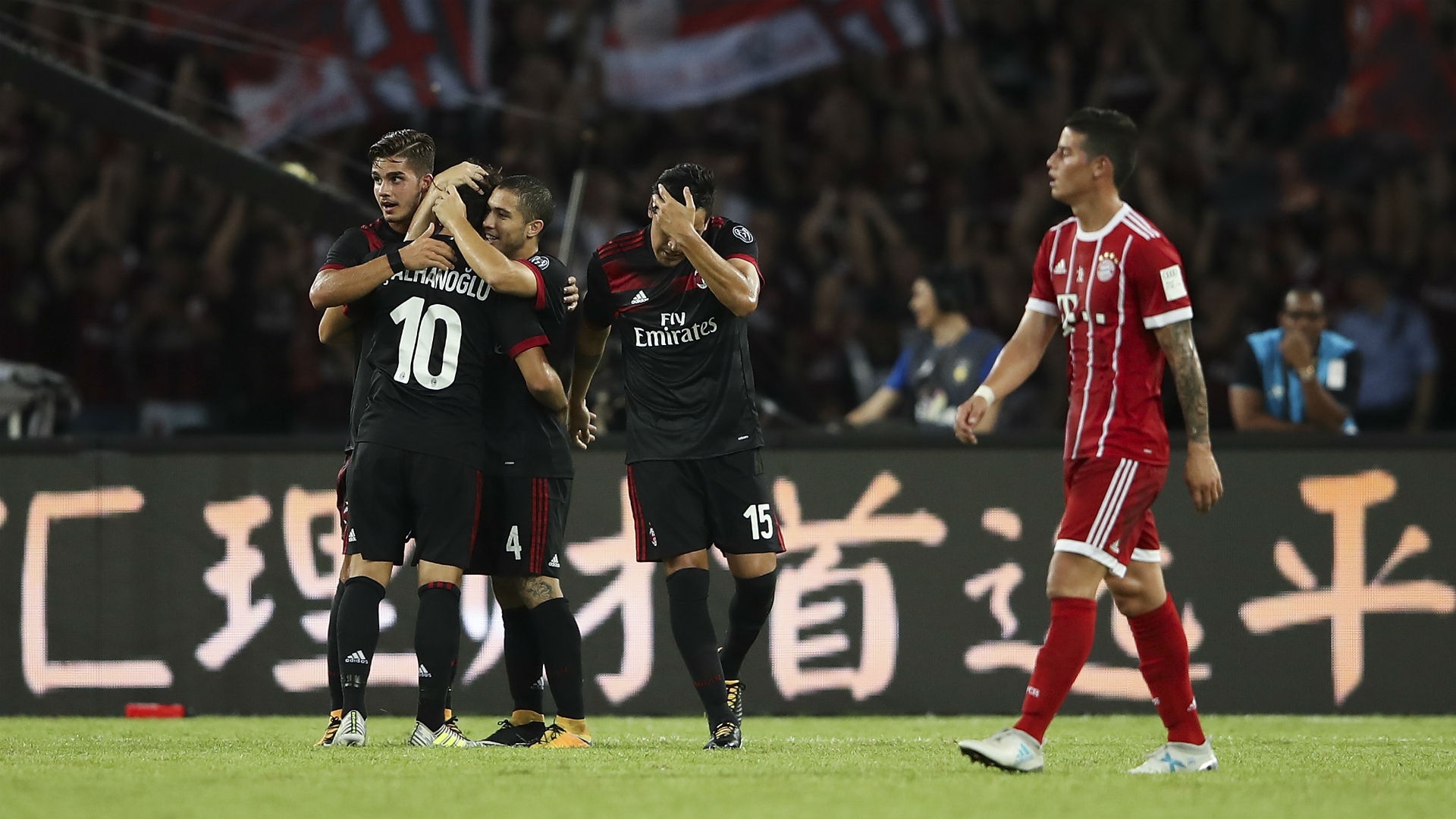 Court succès de Milan en Roumanie pour son entrée en Ligue Europa