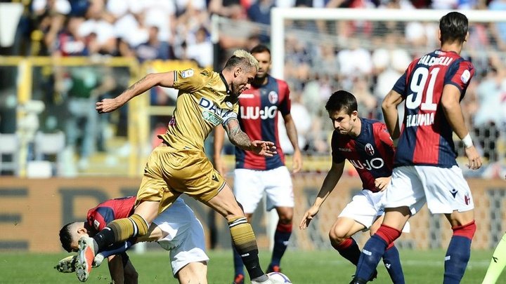 Orsolini nel finale regala tre punti d'oro a Inzaghi