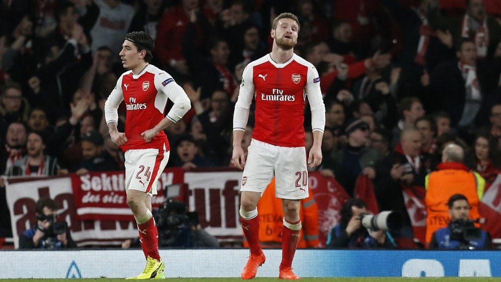 Bellerin and Mustafi