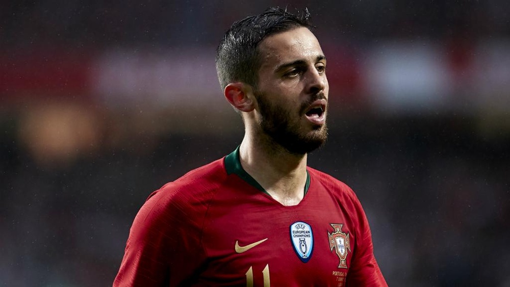 Silva apologises to Portugal fans after stunning Serbia defeat. AFP