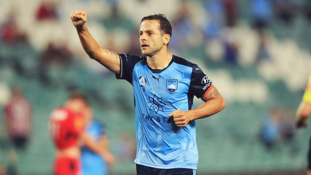 Sydney FC's Bobo ends regular season in form