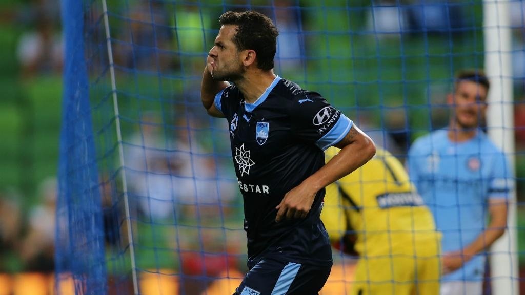 Melbourne City flattened by Sydney