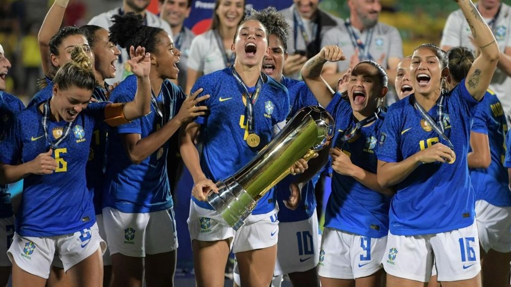Debinha penalty secures Copa America Feminina title for Brazil. AFP