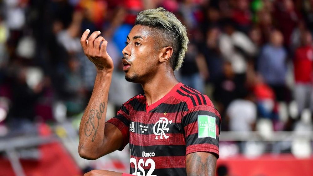 Como mudanças no futebol chinês interferem em vida de Bruno Henrique no Flamengo