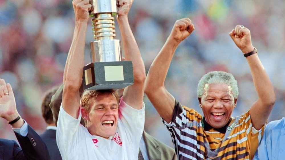 Politique et polémiques : la victoire de l'Afrique du Sud à la CAN 1996. goal