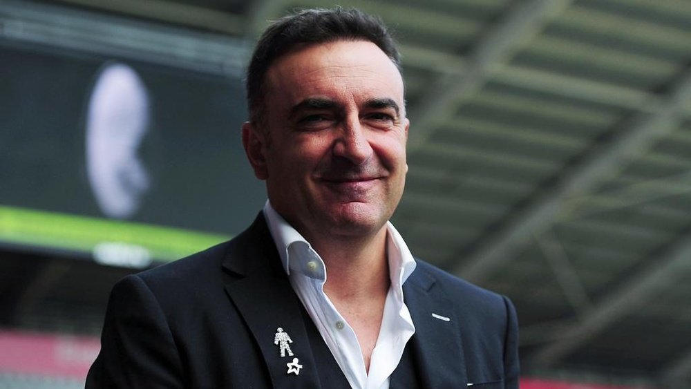 Flamengo faz reunião com Carlos Carvalhal. EFE