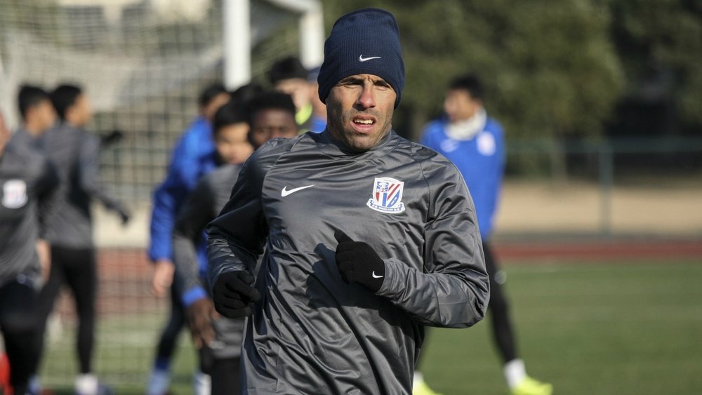 Carlos Tevez training. Goal