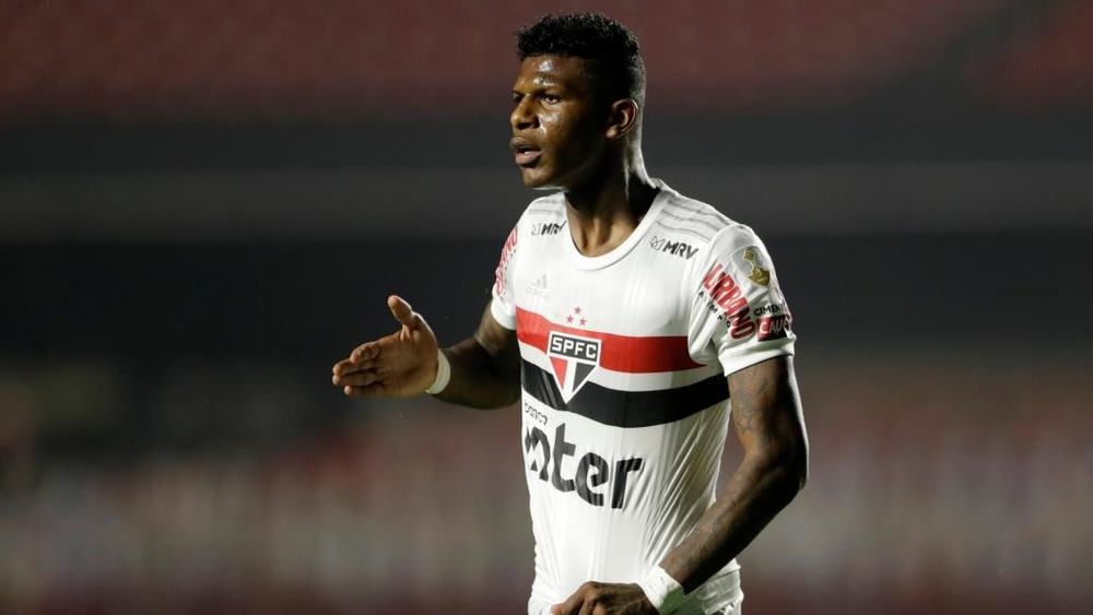 Como o São Paulo trouxe Arboleda do Chile para brilhar no Choque-Rei. DUGOUT