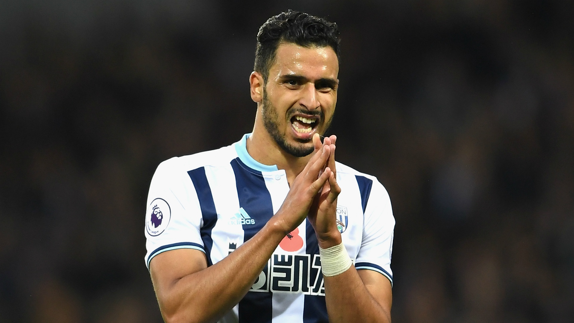 Pulis angered by Chadli injury