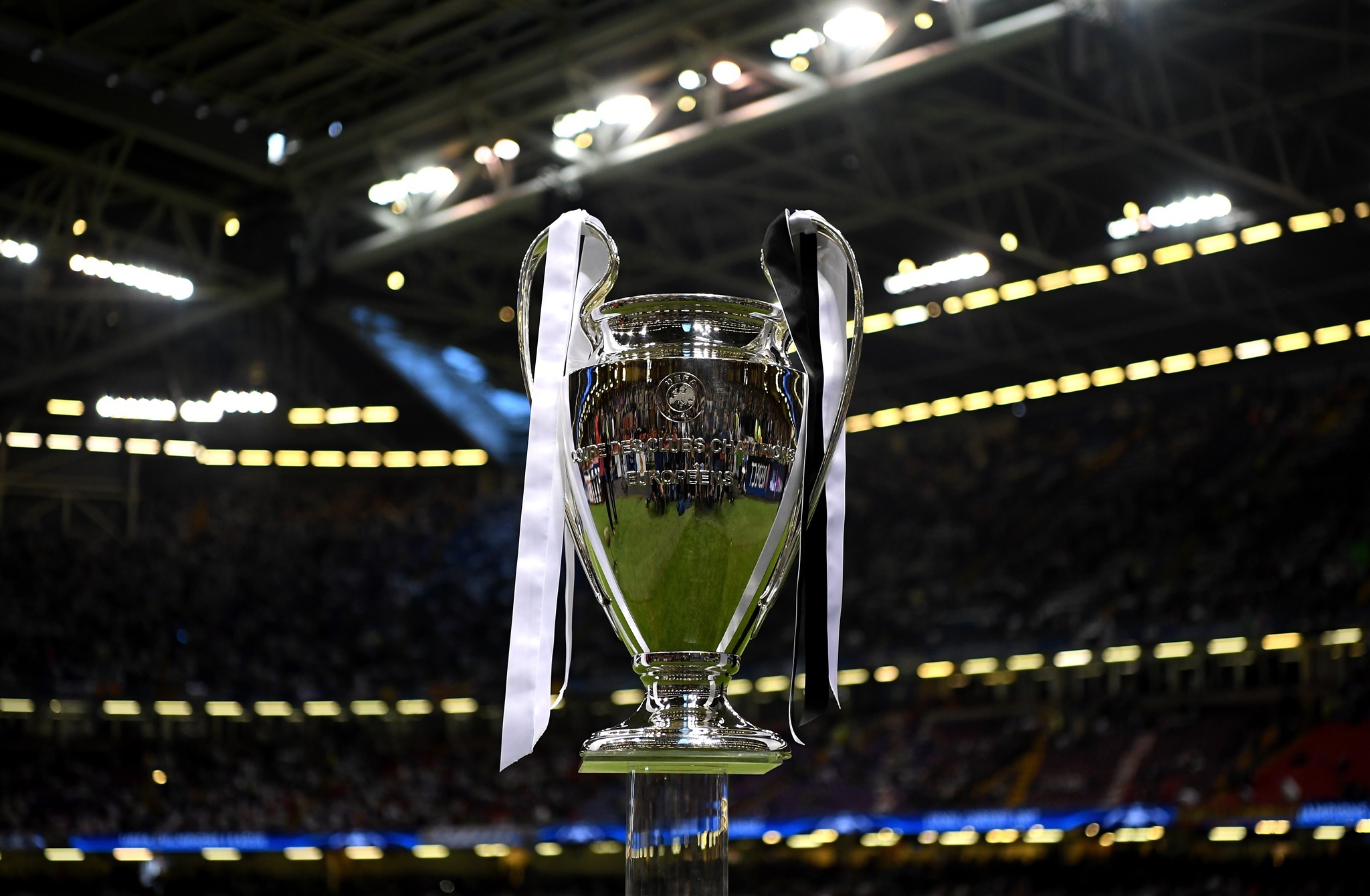 Le trophée de C1. Goal