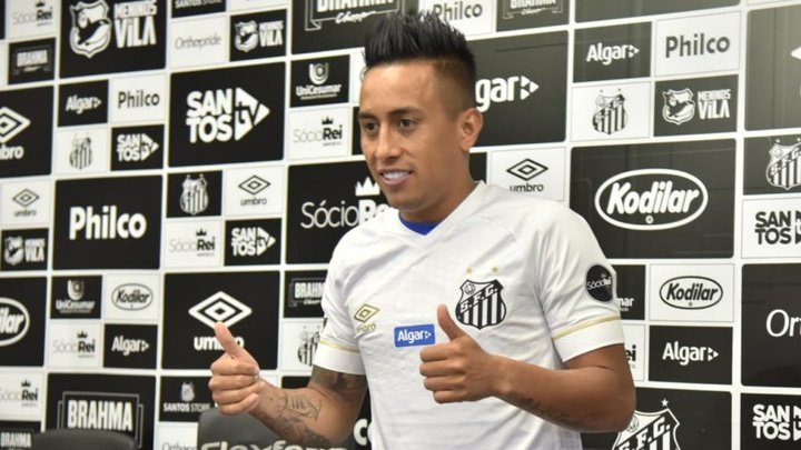 Fora dos planos do Santos, Alianza Lima sonha com Cueva