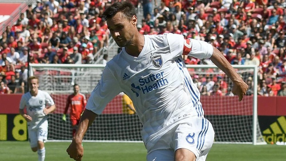 MLS Review: Wondolowski takes tally to 150, Sporting KC win five-goal thriller.